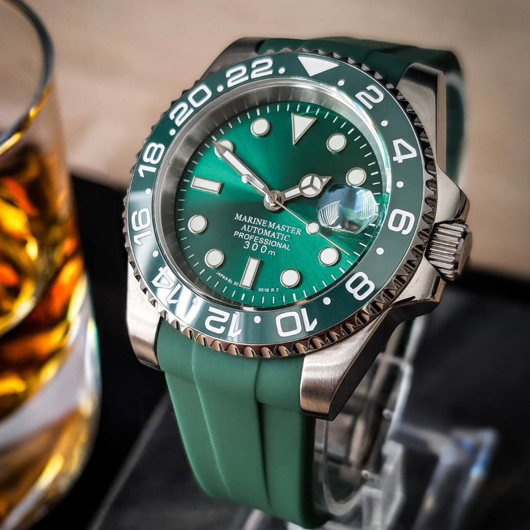 REGARDEZ MOD MARINER | HULK