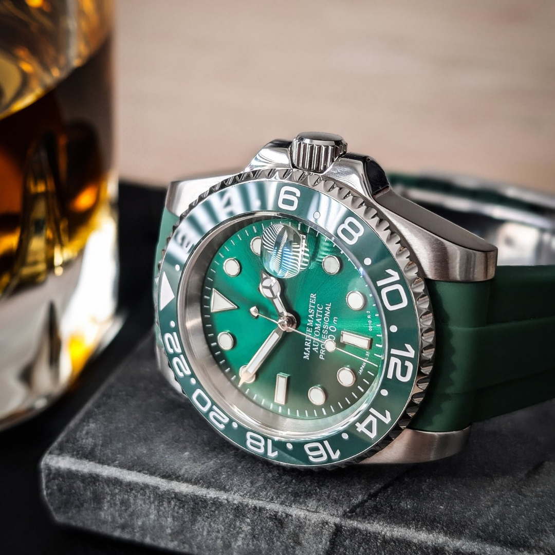 REGARDEZ MOD MARINER | HULK