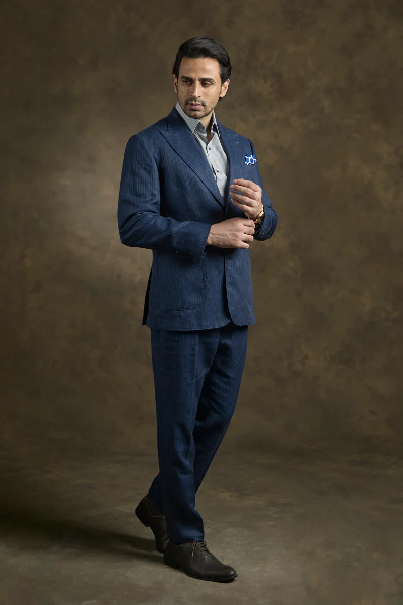 PURE | Le tailleur Belgravia – Bleu royal