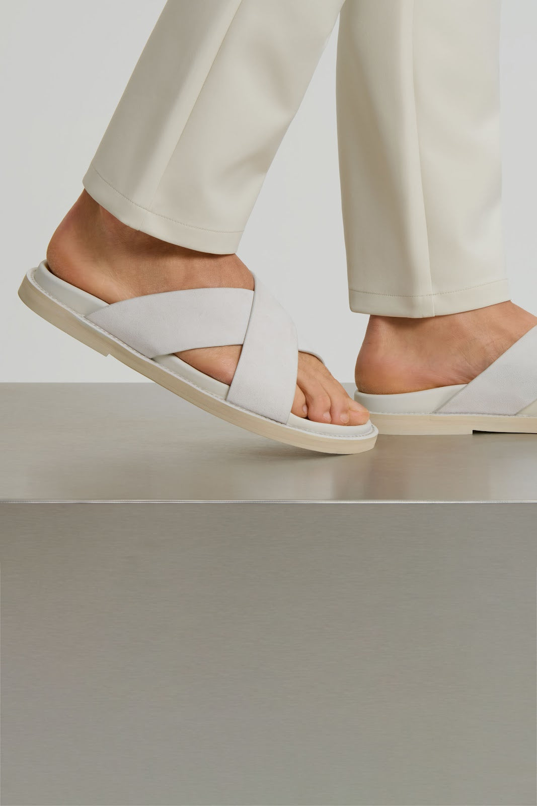 #color_Off White