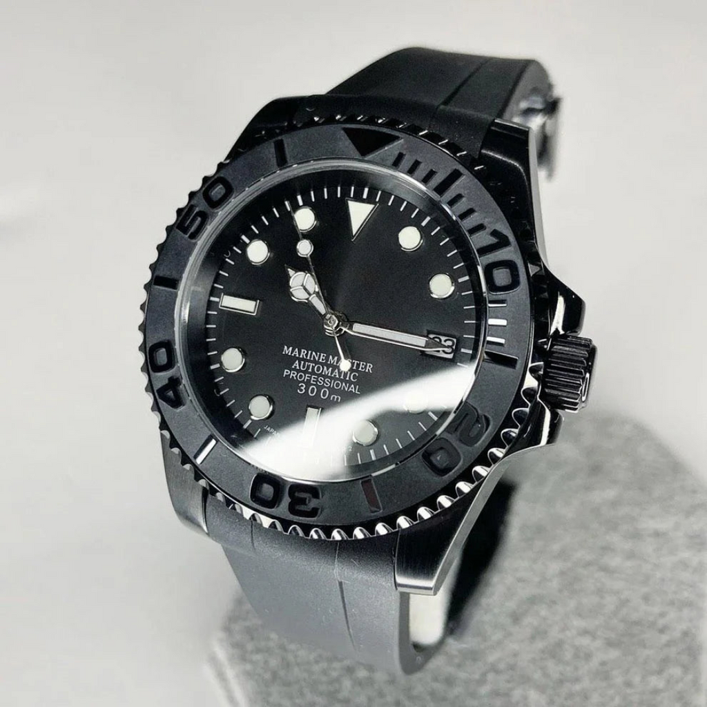 MONTRE MOD MARINER | NOIRE INTÉGRALE | BRACELET EN SILICONE